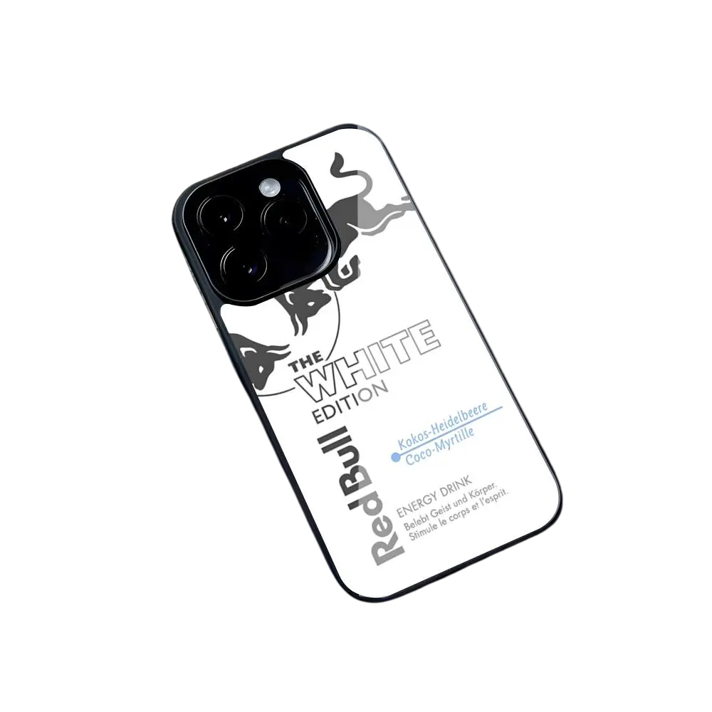 Coque iPhone Redbull - White Edition Coco & Blueberry